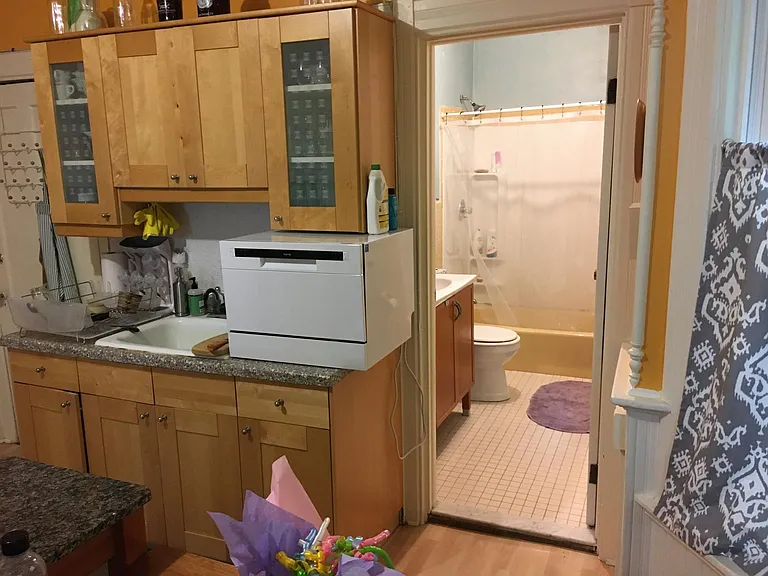 175 Nicoll St #1 — Photo 6