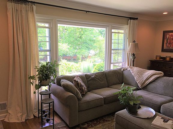 LR overlooking garden