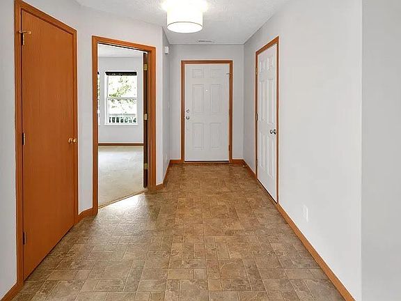 2nd image of 2398 Maxwell Dr