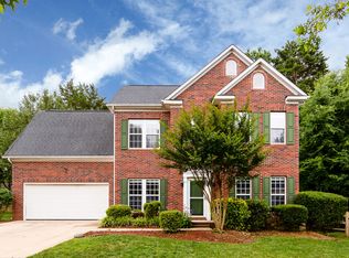 8807 Cedar Run Way, Charlotte, NC 28273