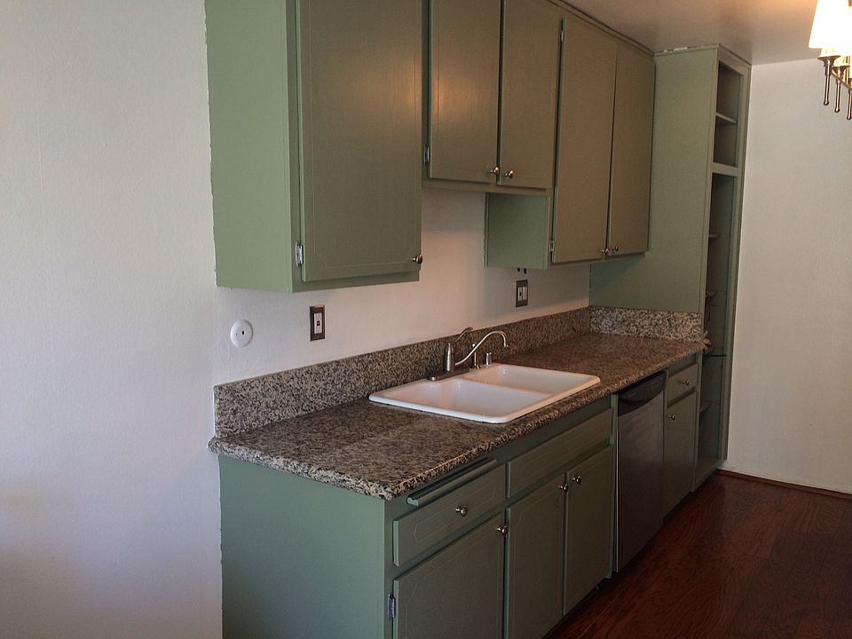 1st image of 1454 E Bell Ave
