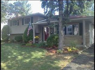 6974 Carrousel Dr S, Reynoldsburg, OH 43068