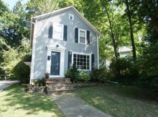 47 Bellview St, Chagrin Falls, OH 44022