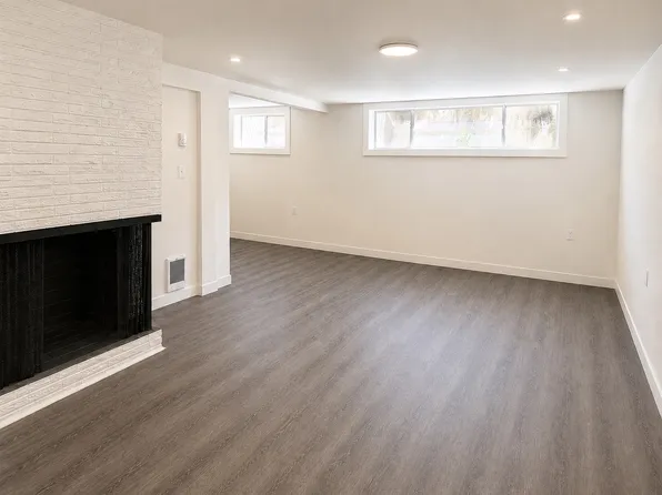 7509-7517 NE Pacific St, Portland, OR