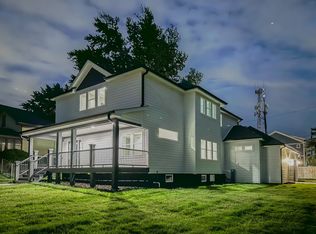 747 Rogers St, Downers Grove, IL 60515