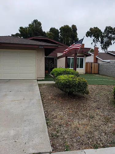 1153 Lauriston Dr Photo 1