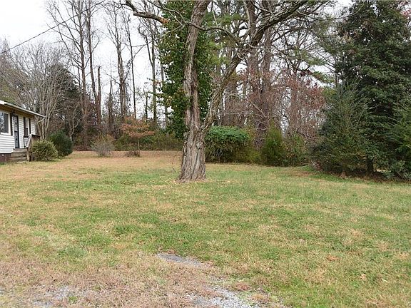 2nd image of 4088 Mechanicsville Tpke