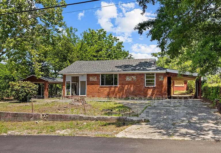 108 E Ann Dr SW — Photo 3