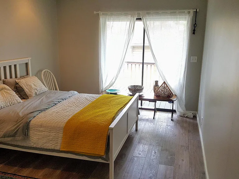 799 Emmons Ave — Photo 11