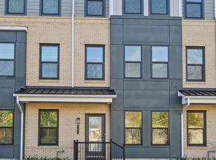 103 Vaughn Dr, Princeton Junction, NJ 08550