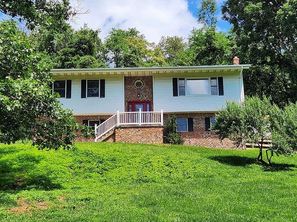 22 Wealthy Rd