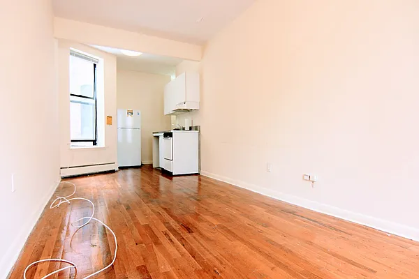 Rented by GPA Realty | media 8