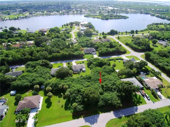 293 Lenoir St, Pt Charlotte, FL 33948