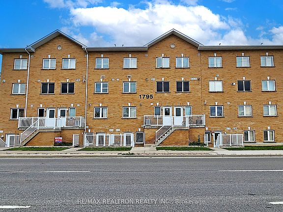 3rd image of 1795 Markham Rd #106