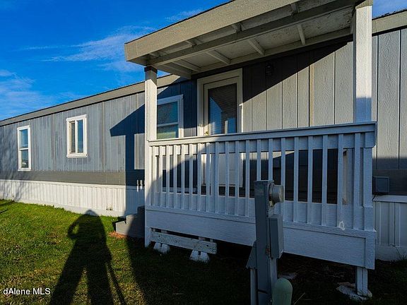 3rd image of 2290 W Pellinore Way