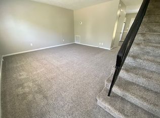 913 Naomi Dr #903, Maryville, TN 37804