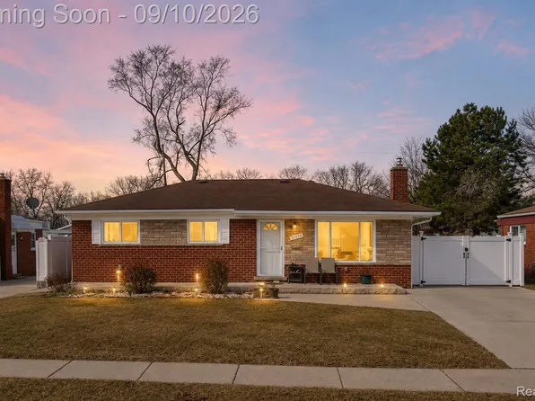 25565 Virginia Dr, Warren, MI 48091
