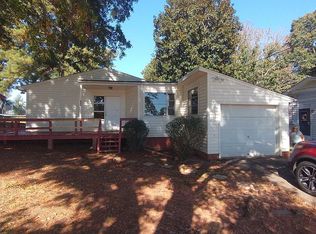 906 15th St NW, Conover, NC 28613