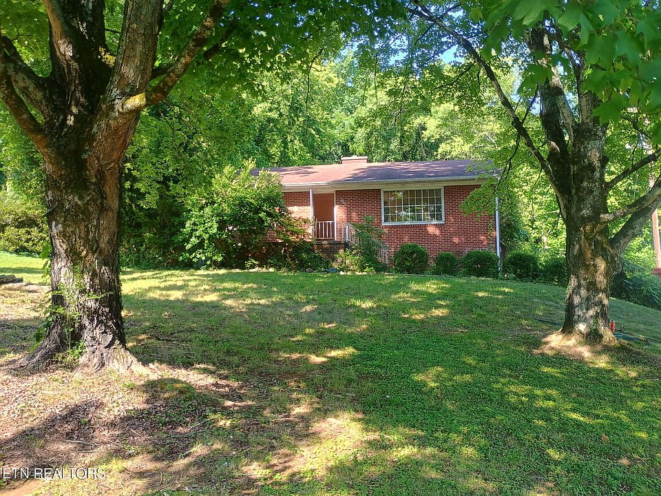 1st image of 407 Overhill Rd