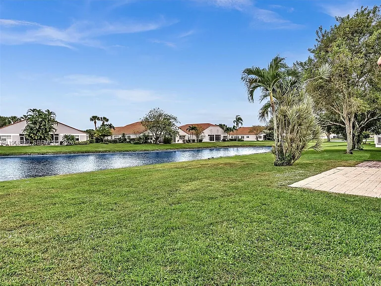 15212 W Tranquility Lake Dr #15212 — Photo 42