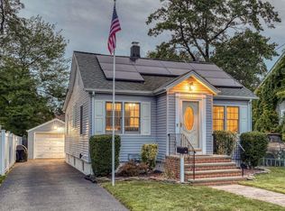 111 Mitchell St, Bellmore, NY 11710