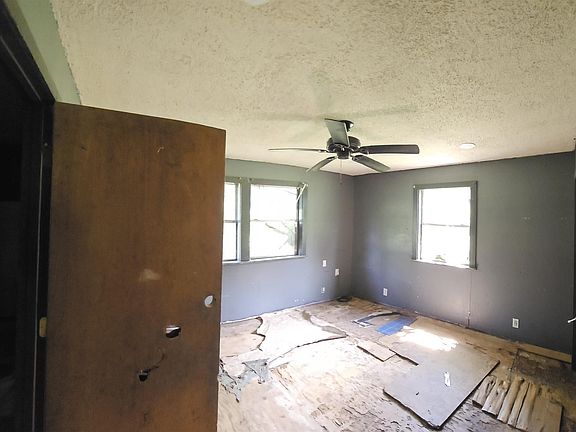 3rd image of 334 County Road 3523