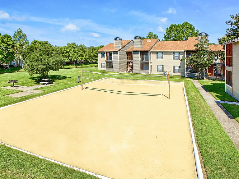 Bentley Green Apartment Homes — Photo 6
