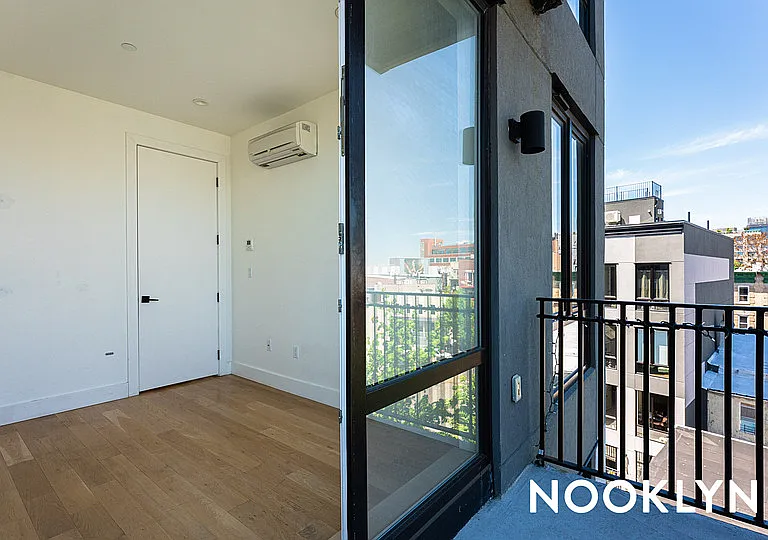 16 Charles Pl #5A — Photo 21