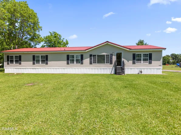 1442 Ed Thibodeaux Rd, Church Point, LA 70525