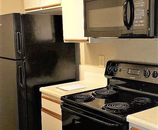 3rd image of 1818 Judson Rd #304