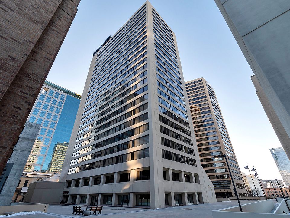 1st image of 48 W Broadway S #1403N