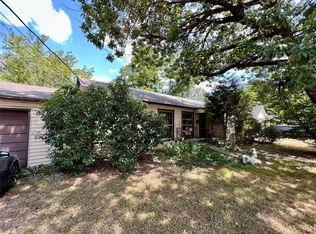 420 Clark St, Irving, TX 75060