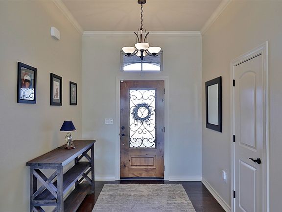 5th image of 174 Bear Creek Dr