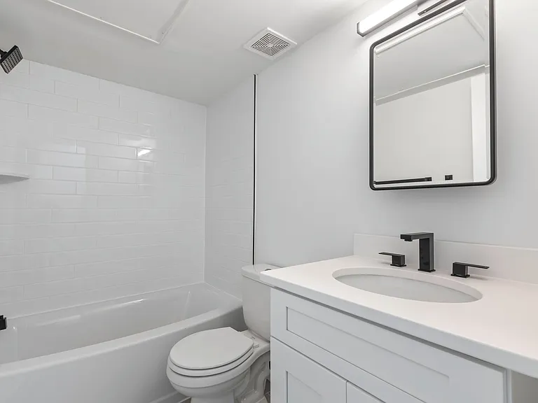 The Gallery Apartments — Photo 20