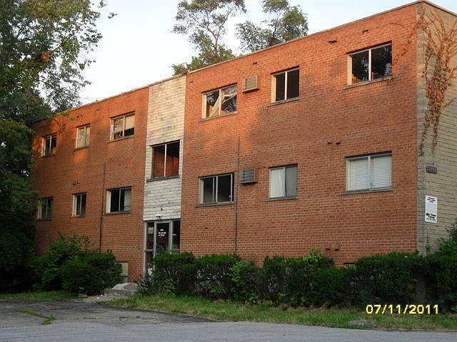 1st image of 2602 Chesterfield Ct