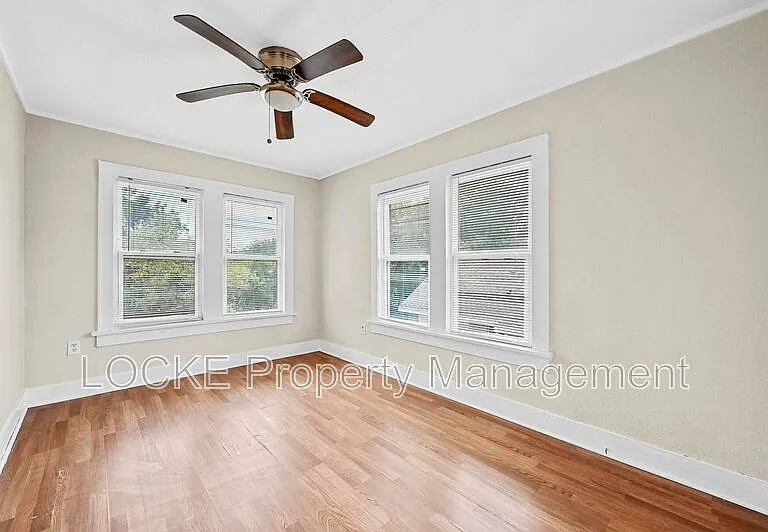 1016 E Arlington Ave #D — Photo 10