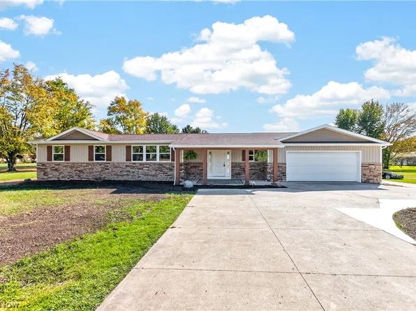7206 Crocker Rd, Valley City, OH 44280
