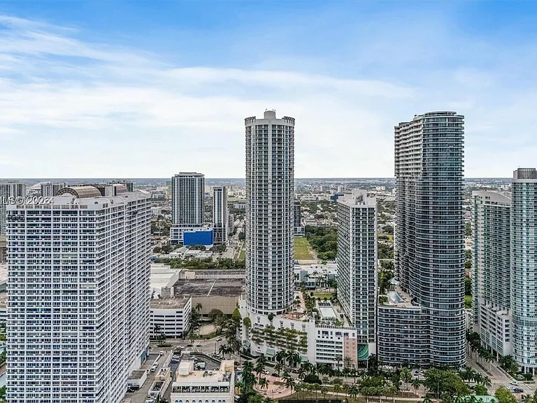 1750 N Bayshore Dr #3605 — Photo 16