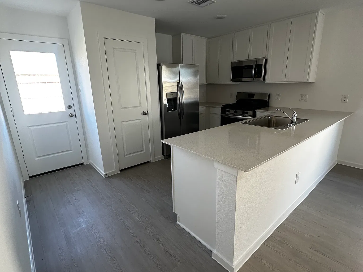 Imperial Jade Dr, Rosharon — Photo 3