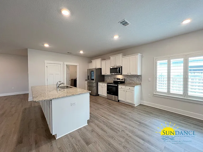 508 Mary Lou Way — Photo 10