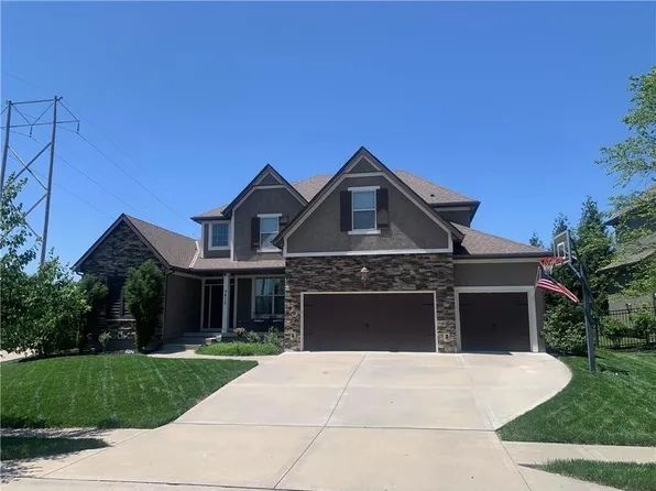 9410 NE 90th St, Kansas City, MO 64157