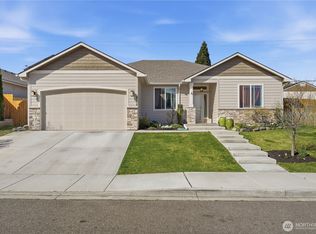 4304 S Dennis Court, Kennewick, WA