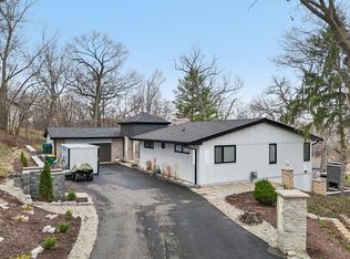 306 Woodlock St, Ingleside, IL 60041