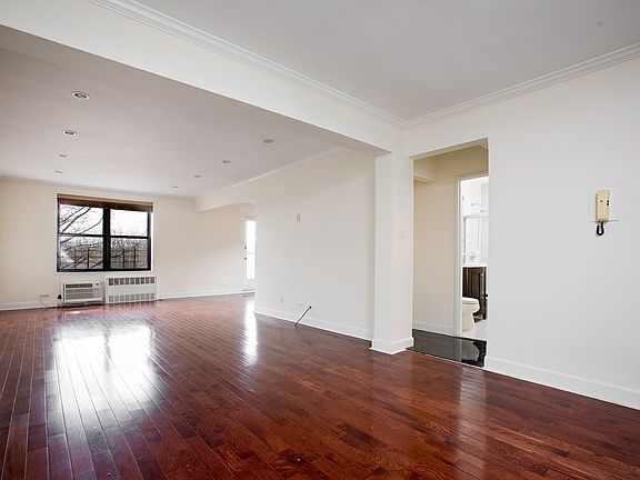 4th image of 22424 Union Tpke APT 5L