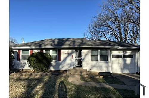 10072 Ashbrook Dr Photo 1