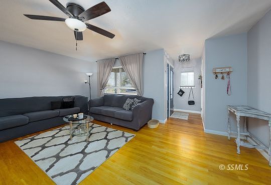 5th image of 219 Alene Ave