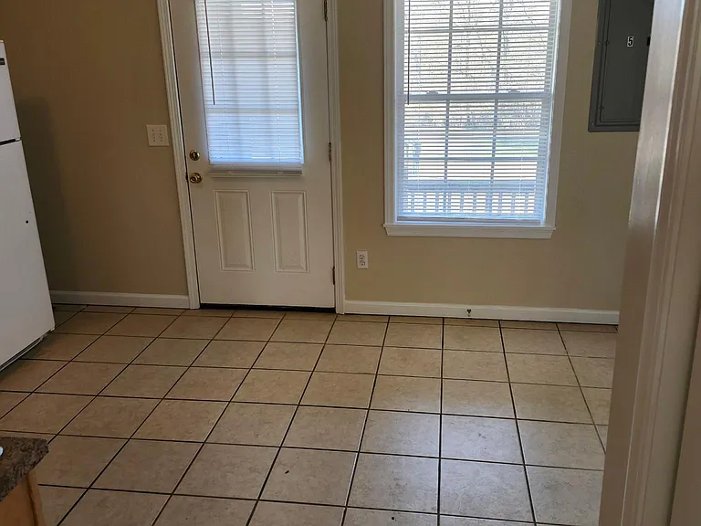 146 Landings Dr #5 — Photo 8