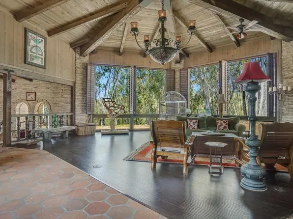 15390 Las Planideras, Rancho Santa Fe, CA 92067