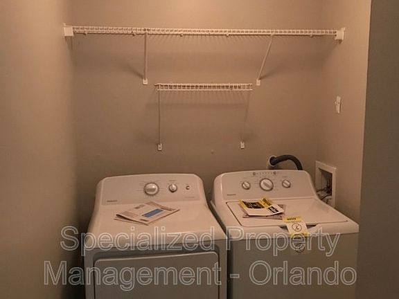 4th image of 4452 Goldenrain Ct