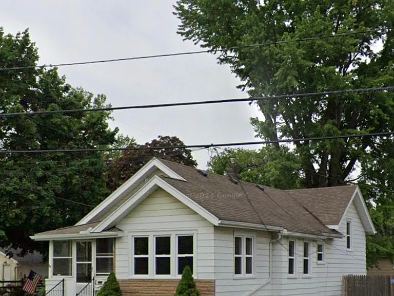 6063 Secor Rd — Photo 2